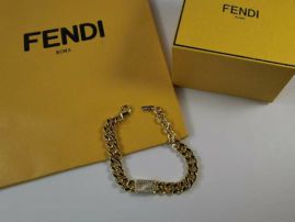 Picture of Fendi Bracelet _SKUFendibracelet01cly148525